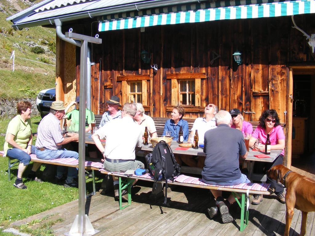 Landgasthof Dorferwirt *
